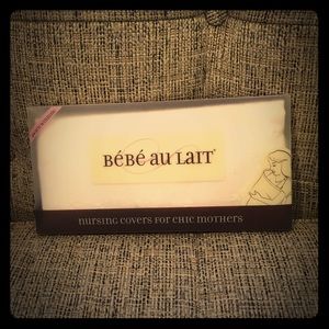 BEBE AU LAIT EYELET NURSING COVER NWT